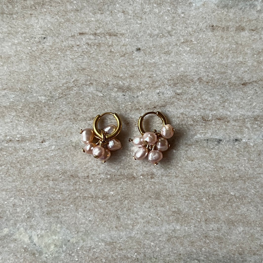 Mini pearl cluster -korvakorut