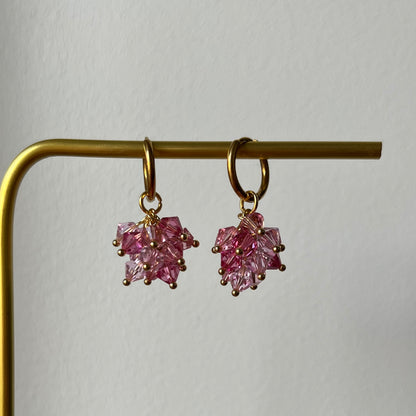 Crystal cluster -korvakorut